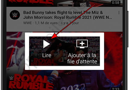 Bouton de lecture sur le téléviseur