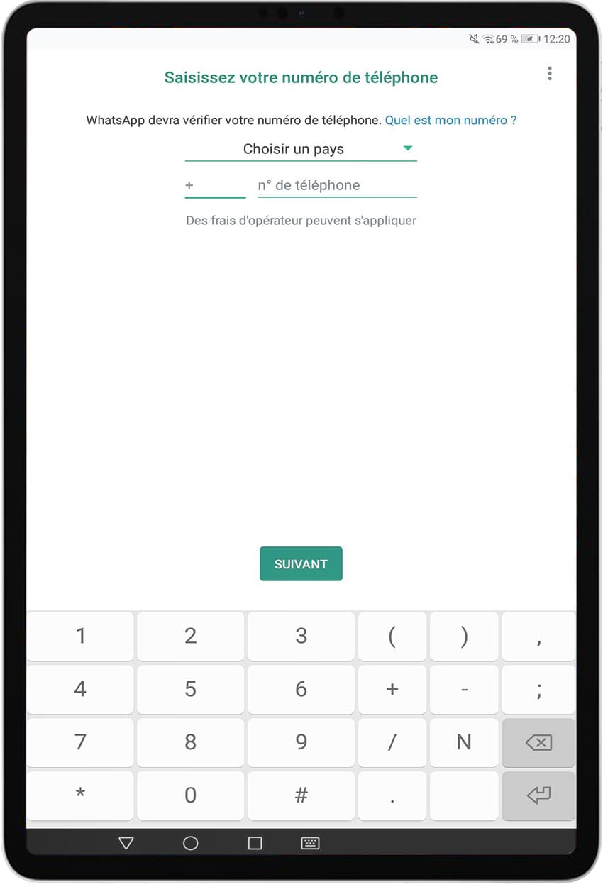 Entrez le numéro de téléphone dans WhatsApp