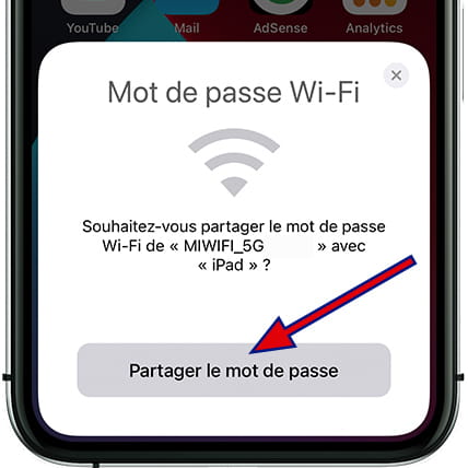 Partager le clé de sécurité réseau Wi-Fi iPhone